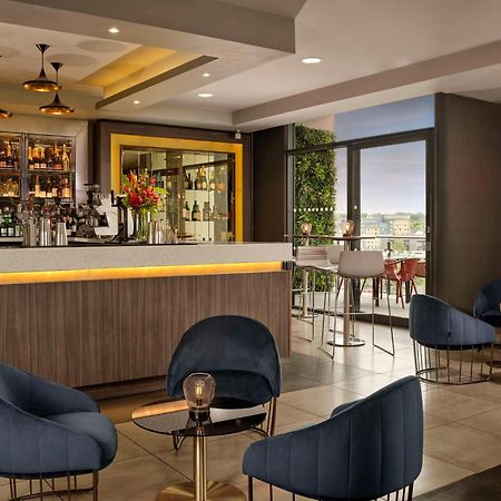 Doubletree By Hilton Lincoln Hotel Eksteriør billede
