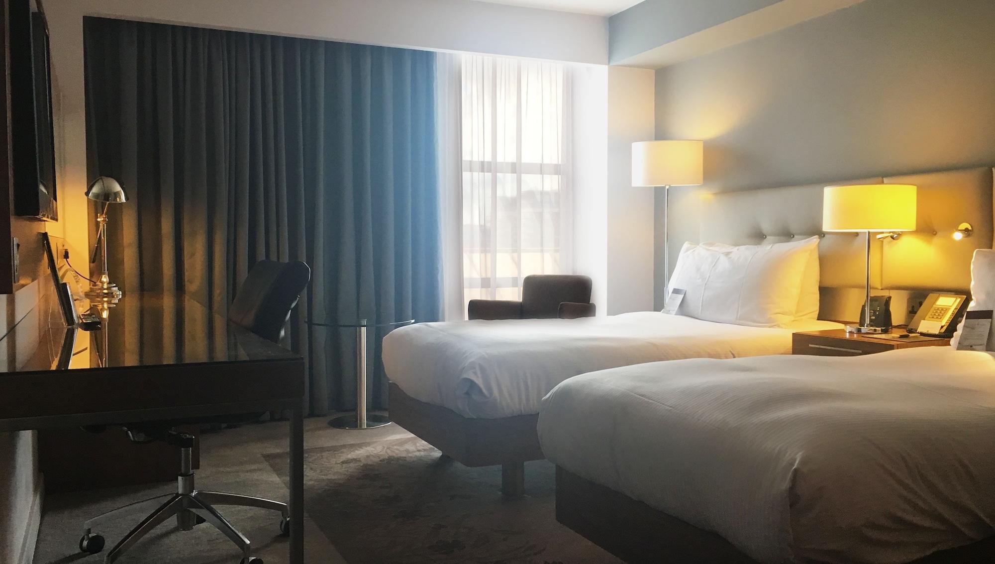 Doubletree By Hilton Lincoln Hotel Eksteriør billede