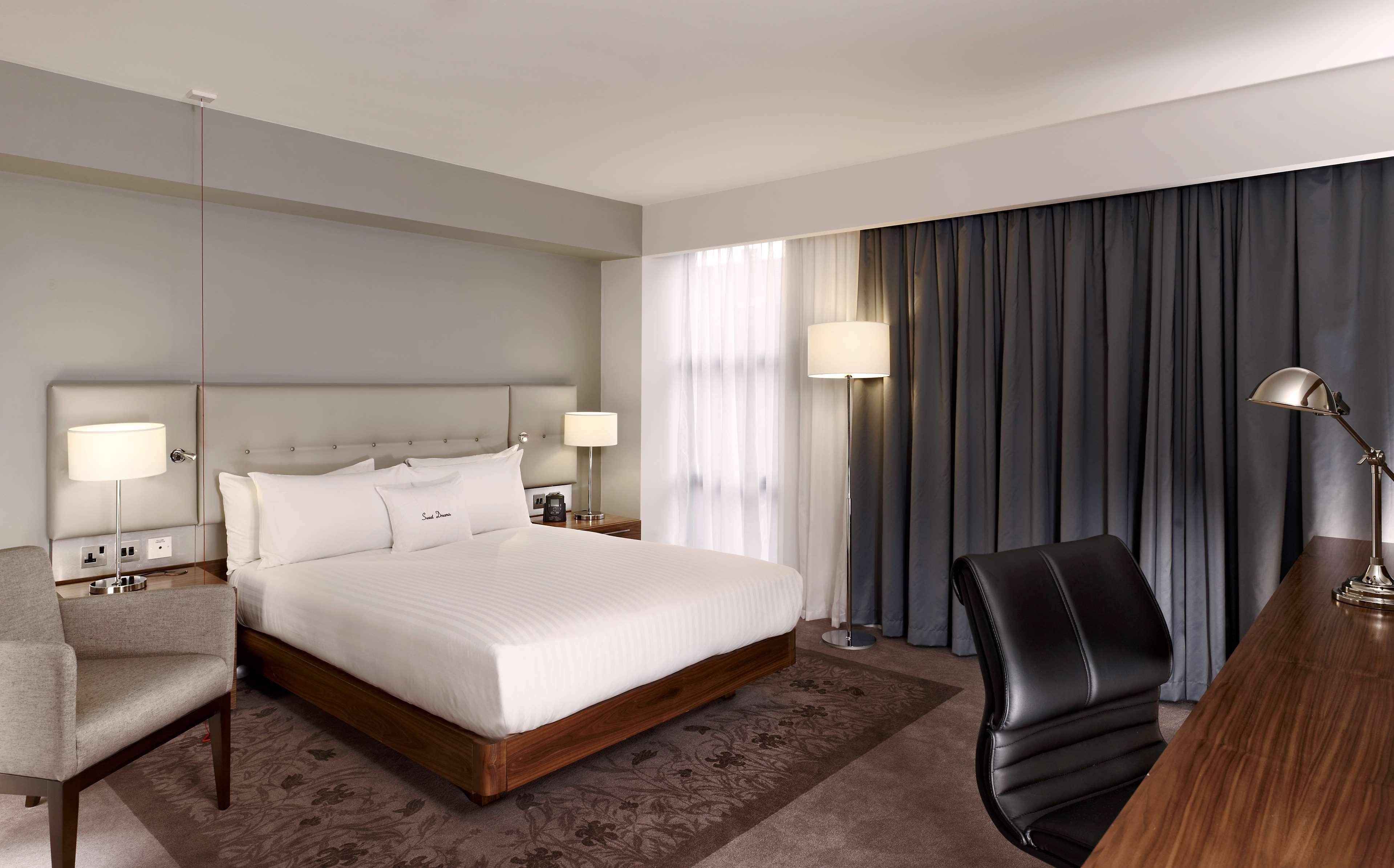 Doubletree By Hilton Lincoln Hotel Eksteriør billede